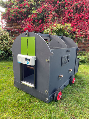 Shepherds Hut Chicken Coop - Large Auto-Door (up to 8 chickens)